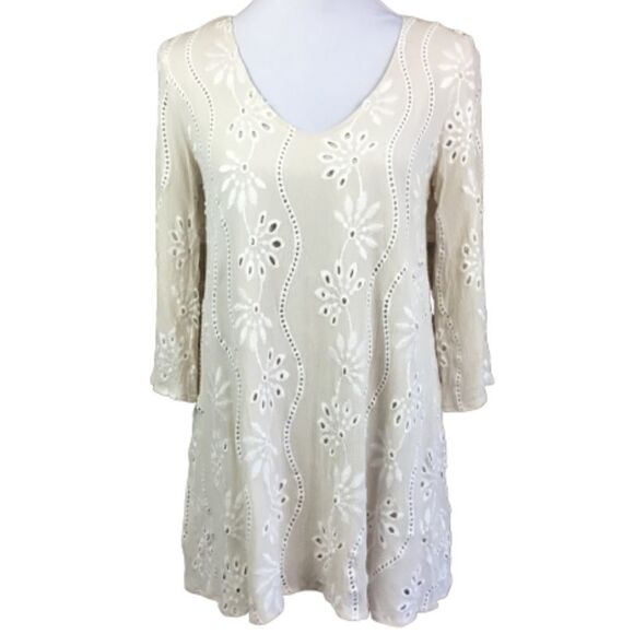 Honey Belle Women Dress V-Neck Tan Eyelet Embroidery Bell Sleeves Junior Small - Picture 1 of 10